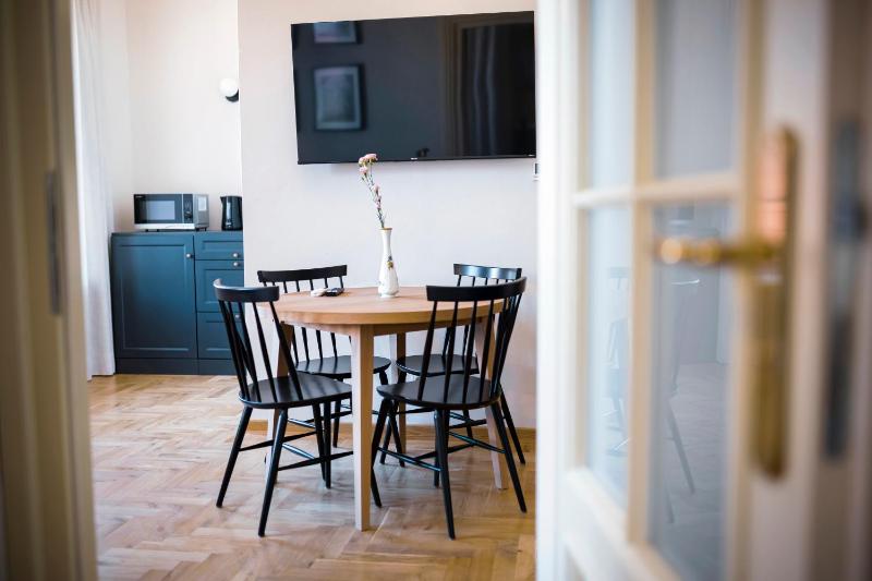 EASY RENT Apartments- Fontana Boutique - image 4