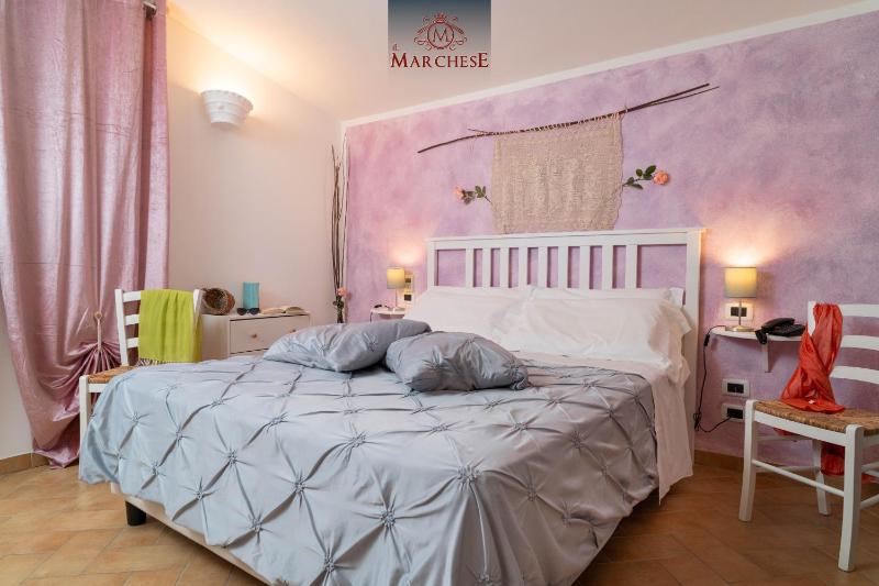 Deluxe Double Room image 1