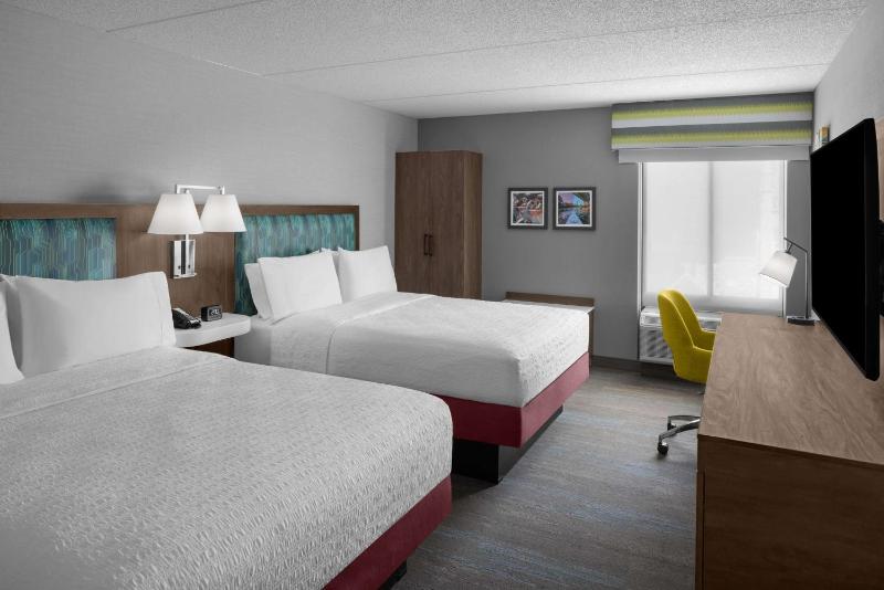 Hampton Inn Cleveland-Downtown - image 33
