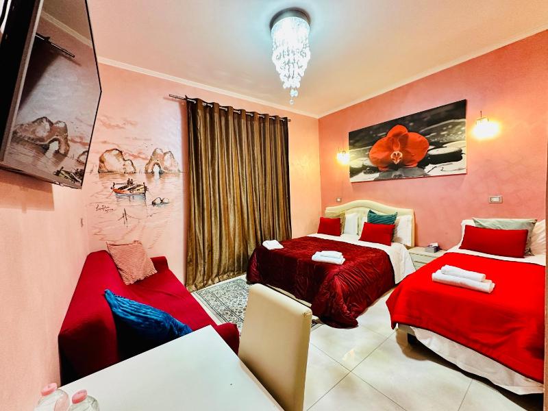Comfort Triple Room image 1