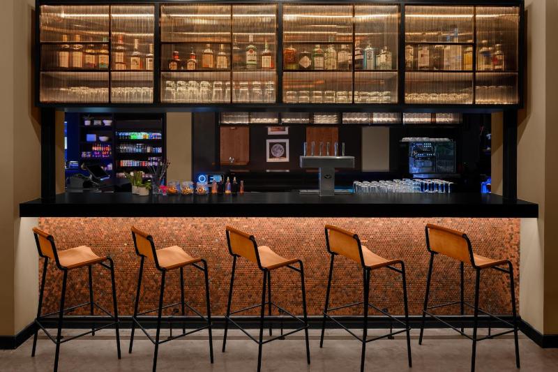 Moxy Houston Downtown - image 21