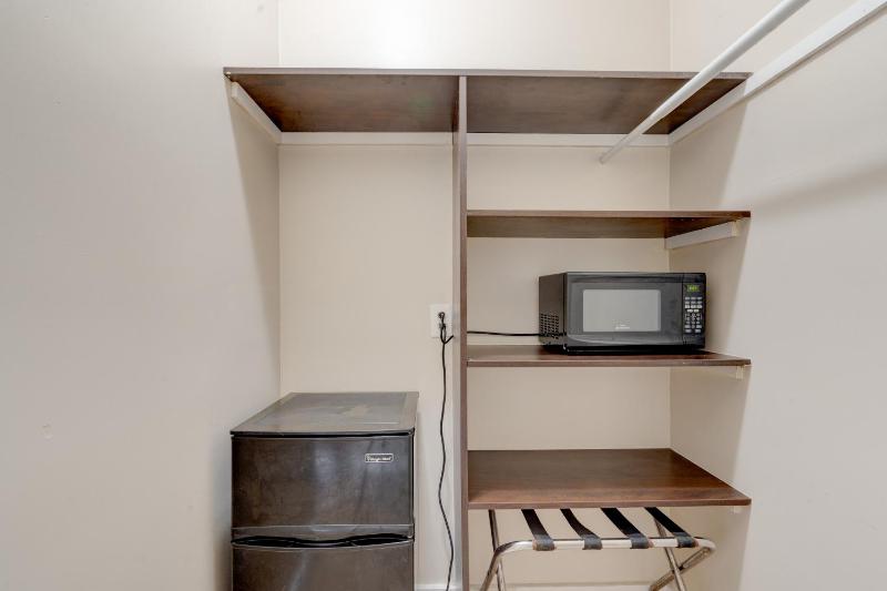 Standard Double Room (2 Adults) image 2
