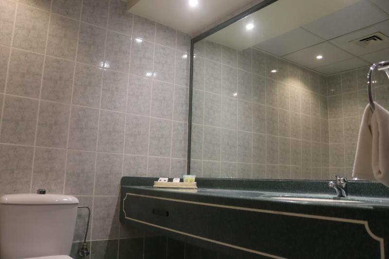 Deluxe Double Room image 2