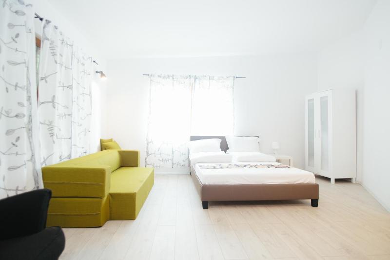 One-Bedroom Apartment image 2