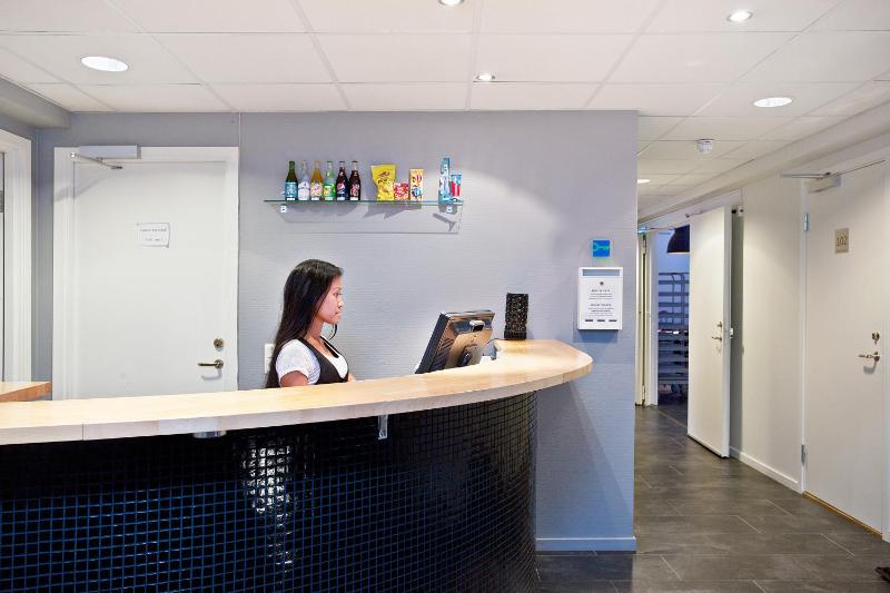 Best Western Hotel Arena - image 8