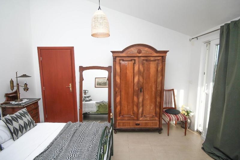 Three-Bedroom Penthouse Apartment (6-9 Adults) image 2