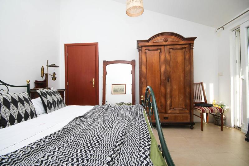 Three-Bedroom Penthouse Apartment (6-9 Adults) image 4