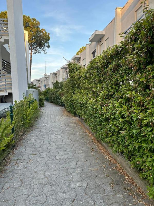 Gjiri i Lalzit- Joy Apartments-Kompleksi Lura 2 - image 7