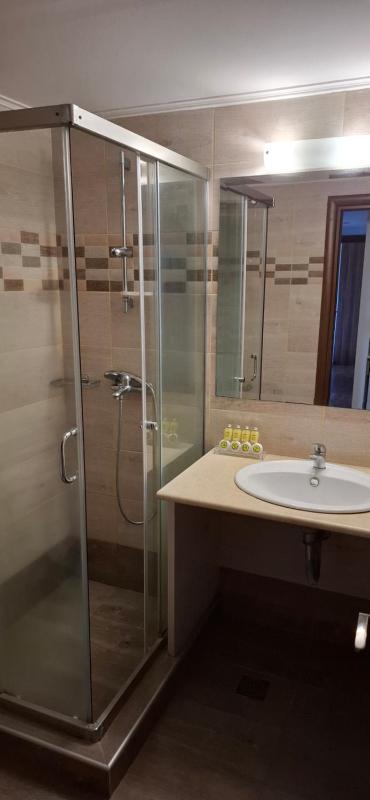 Two-Bedroom Suite image 3
