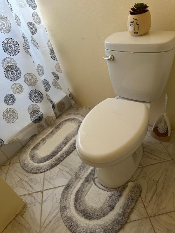 Castle Berry Apartments - image 12