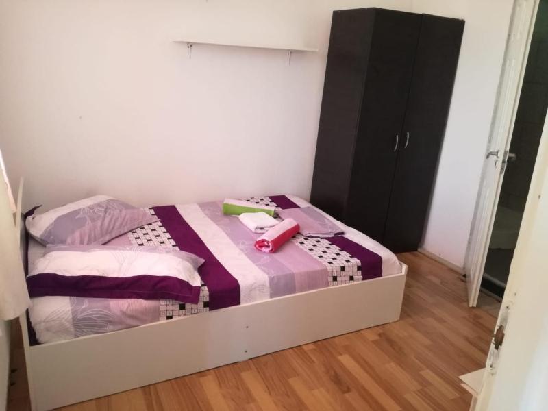 Double Room with Private Bathroom image 3