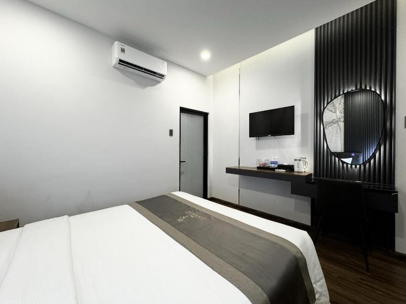 LION 10 HOTEL - image 34