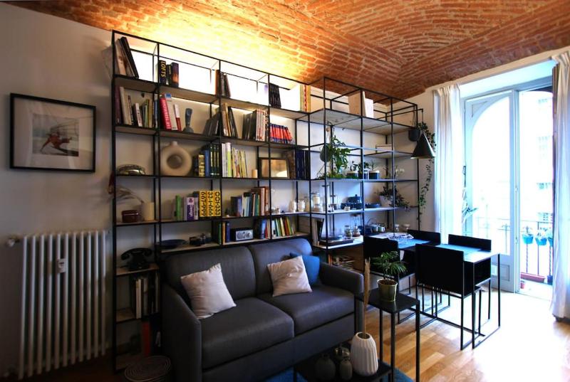 Casa Mau in pieno centro a Torino Images