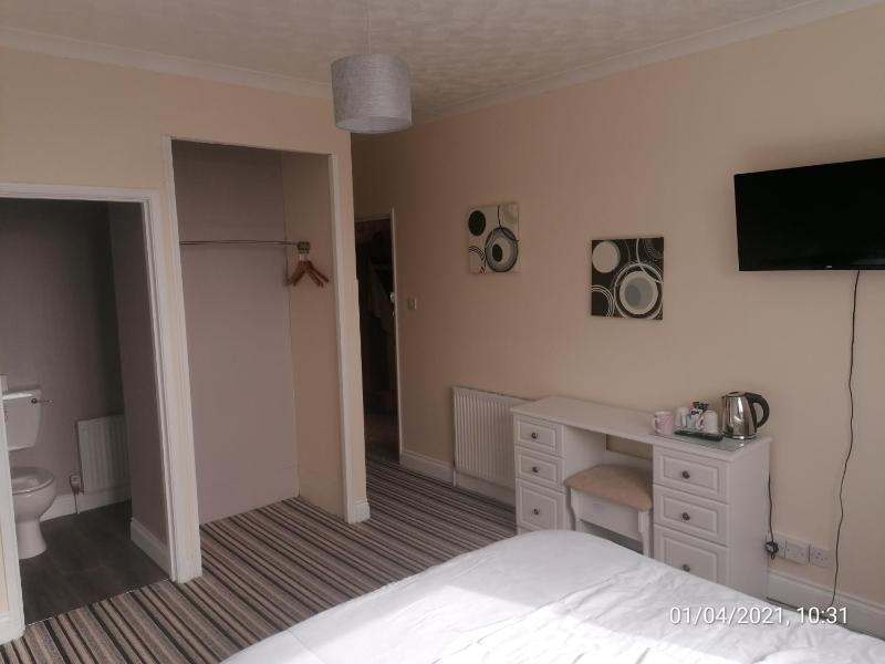 Classic Double Room with Sea View image 1