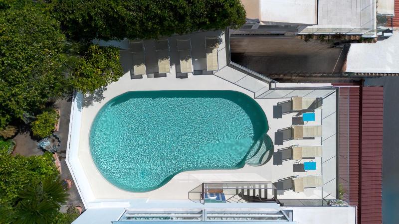 Hotel Eden Roc Suites - image 18