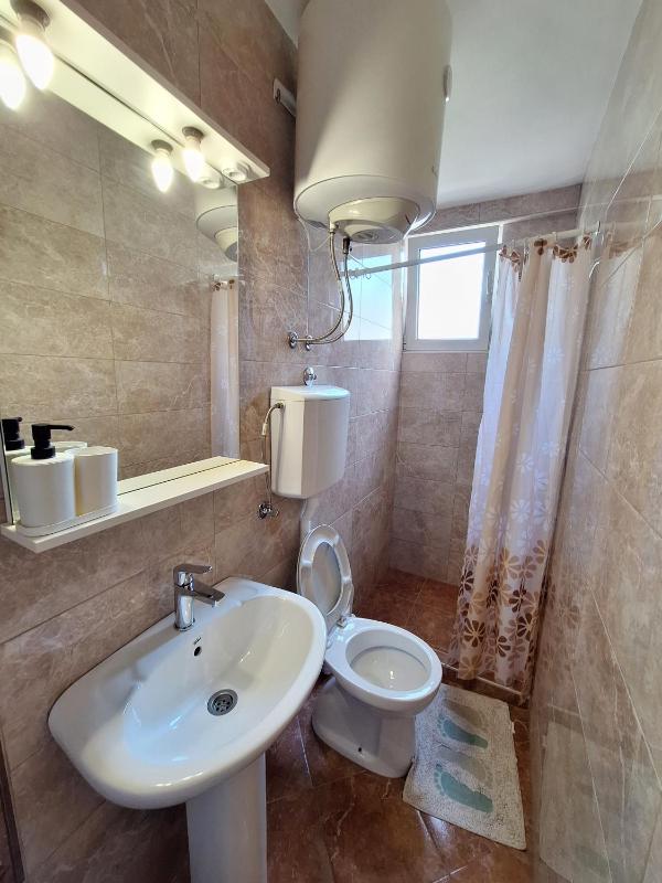 Apartment with Garden View image 4