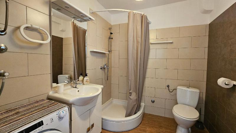 Apartment with Terrace image 4