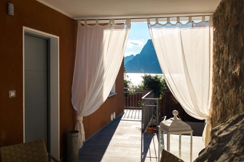 Two-Bedroom Apartment with Balcony image 4