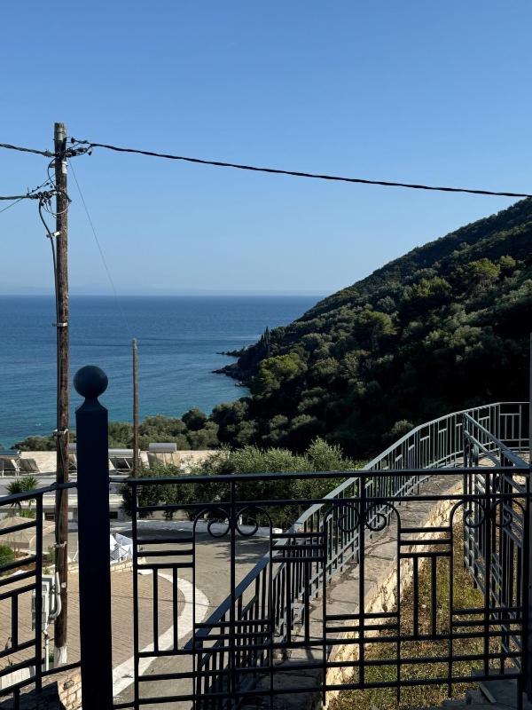 Enjoy Lichnos Bay Village Camping Hotel and Apartments - image 37