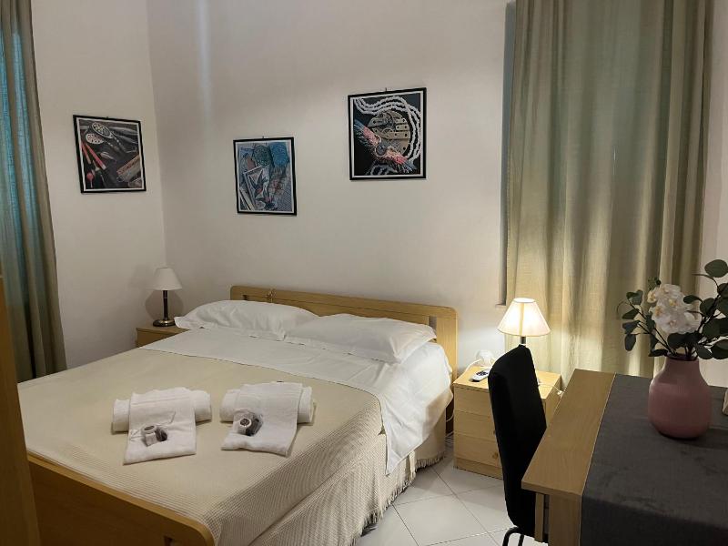 CASA DONATELLA a pochi passi dal mare - image 1