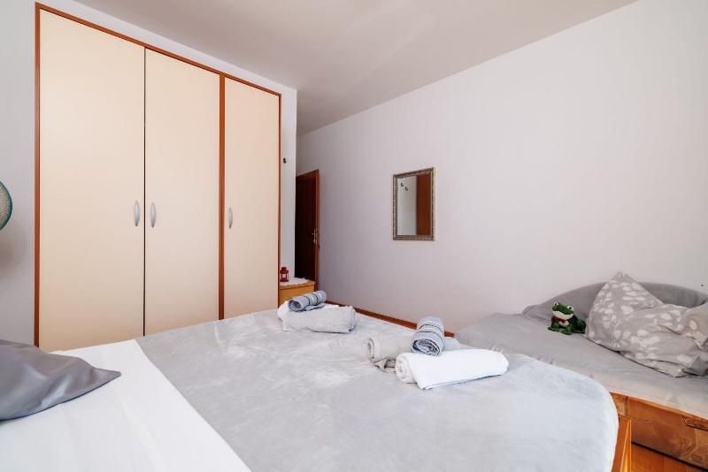 Apartments Klara - image 16