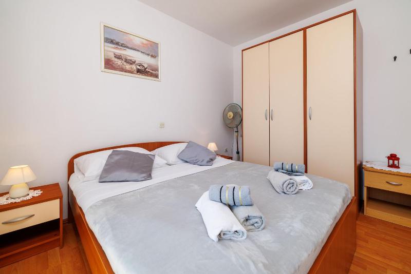 Apartments Klara - image 6