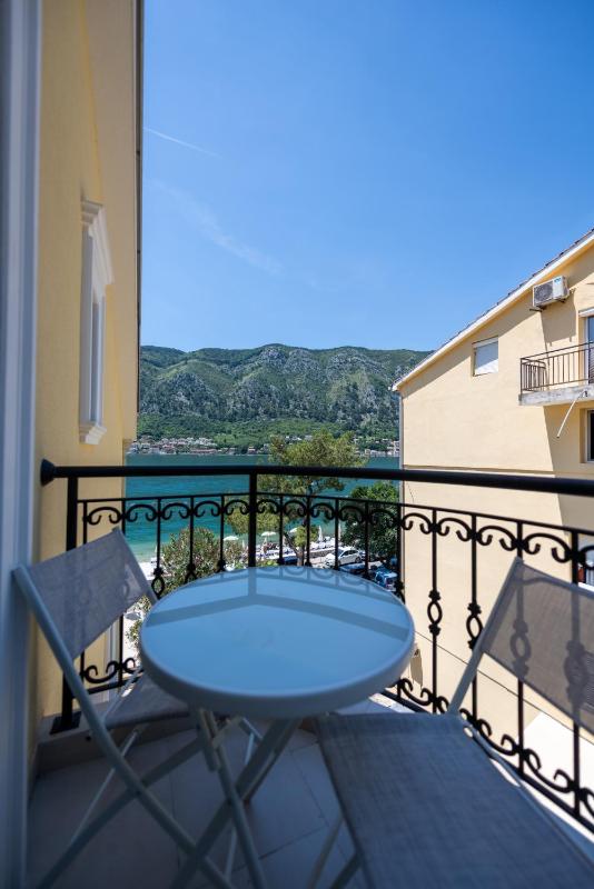 The Golden Luxury Apartments - image 4
