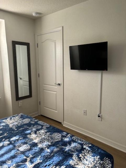 4663TSD-Solterra Resort townhouse - image 25