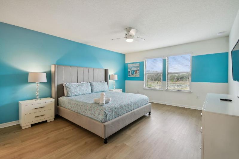 4663TSD-Solterra Resort townhouse - image 49
