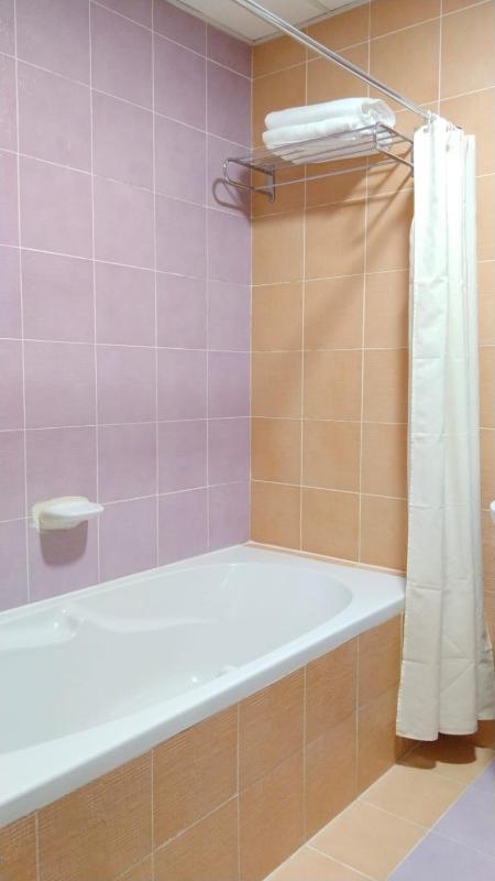Executive Suite image 2