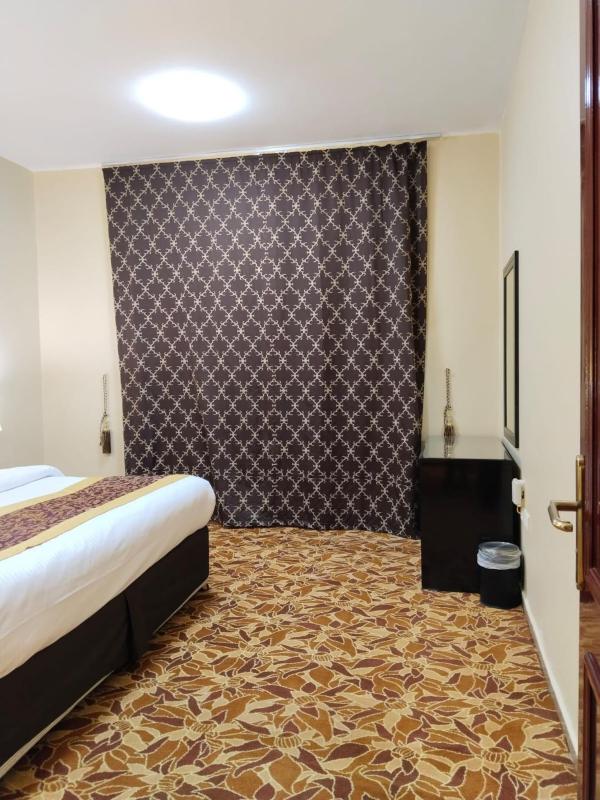 Executive Suite image 1