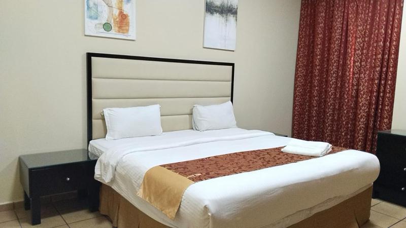 Three-Bedroom Suite image 2
