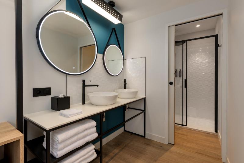 Aloft by Marriott Dijon - image 33