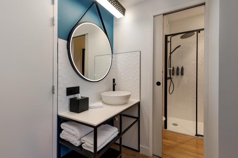 Aloft by Marriott Dijon - image 31