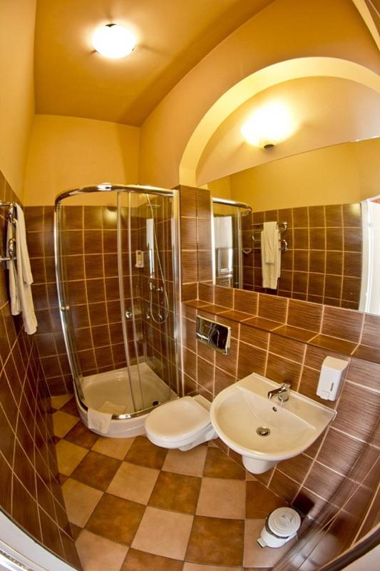 Comfort Single Room image 4