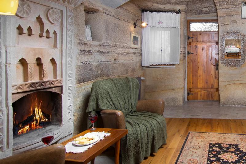 King Cave Suite image 1