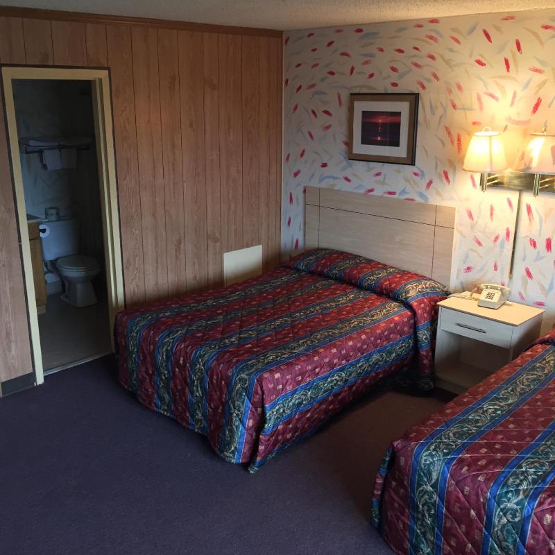 MacThrift Motor Inn - image 13