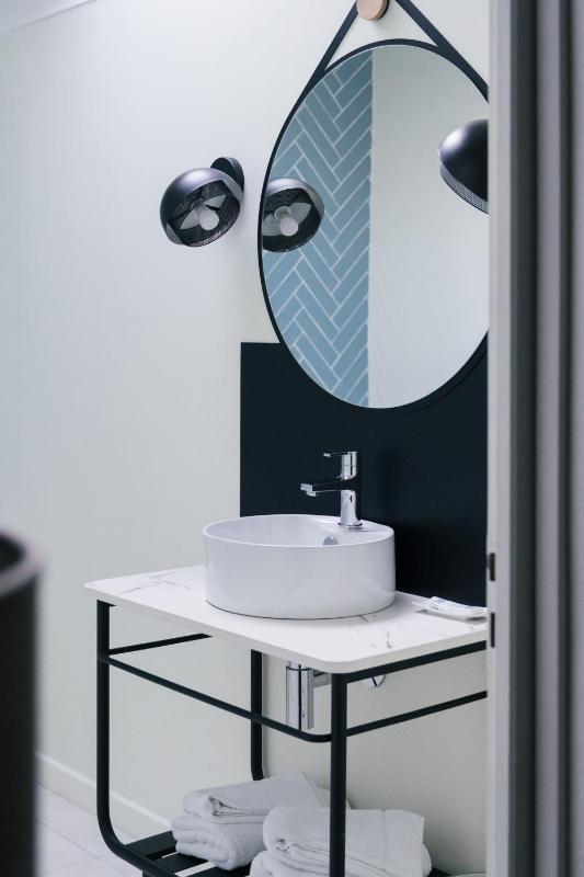Two-Bedroom Apartment image 4