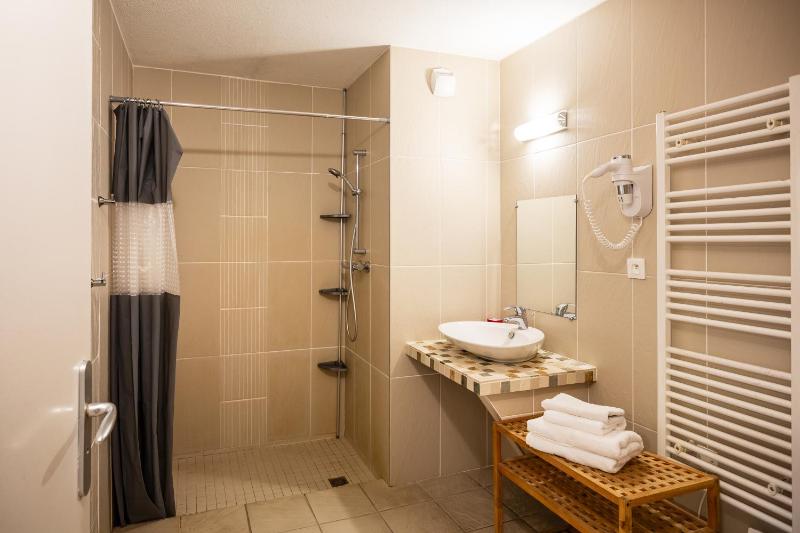 Superior Apartment image 4
