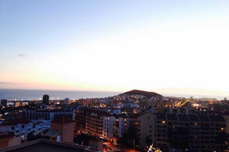 Los Cristianos apartment with sea views C109 - image 16