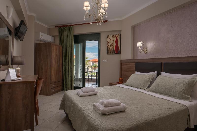  Studio (2 Adults) with Garden View image 1