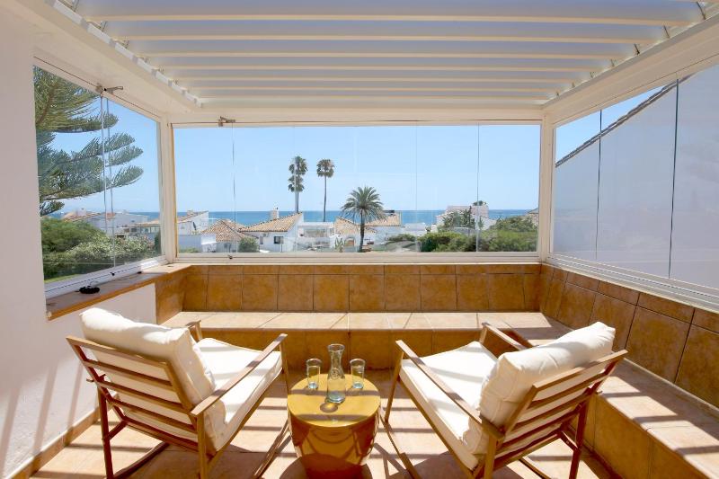 Estepona West Family Villa MOSTAZA - image 9