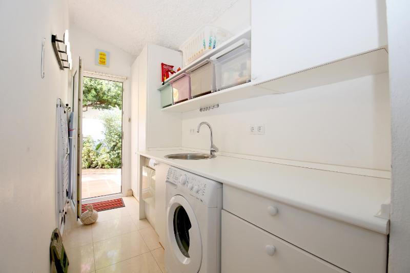 Estepona West Family Villa MOSTAZA - image 24