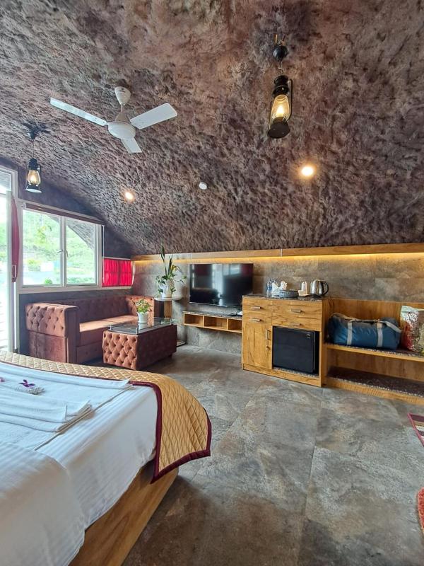S & B Dreams House - image 41