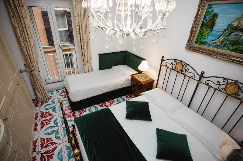 Junior Suite image 2