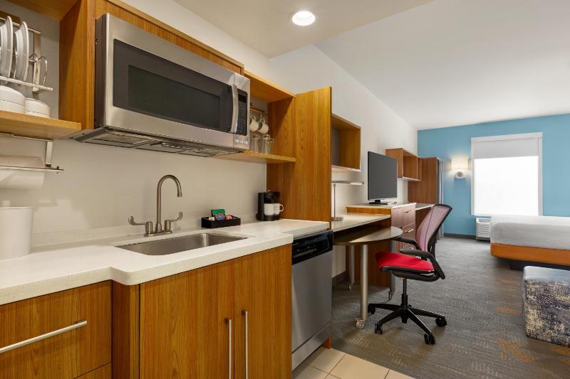 King Studio Suite - Non-Smoking image 3