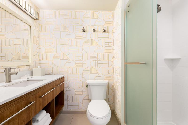 King Studio Suite - Non-Smoking image 2