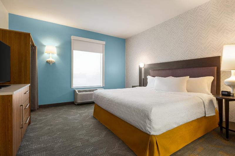 One-Bedroom King Suite - Non-Smoking image 4