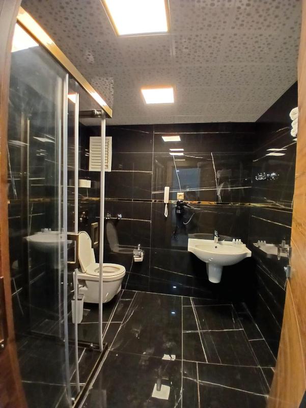 Family Suite with Balcony image 4