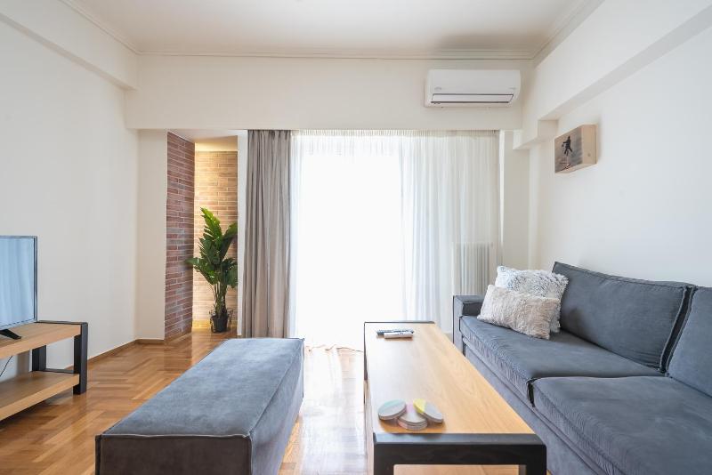 Quiet Embassy Suite by CloudKeys - image 8